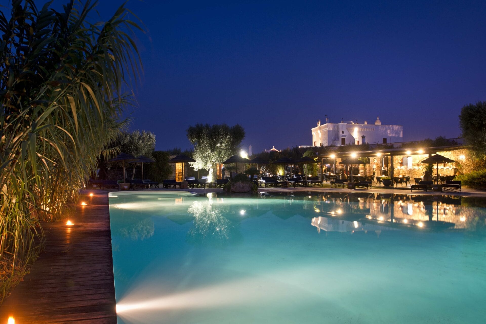 masseria torre coccaro piscina