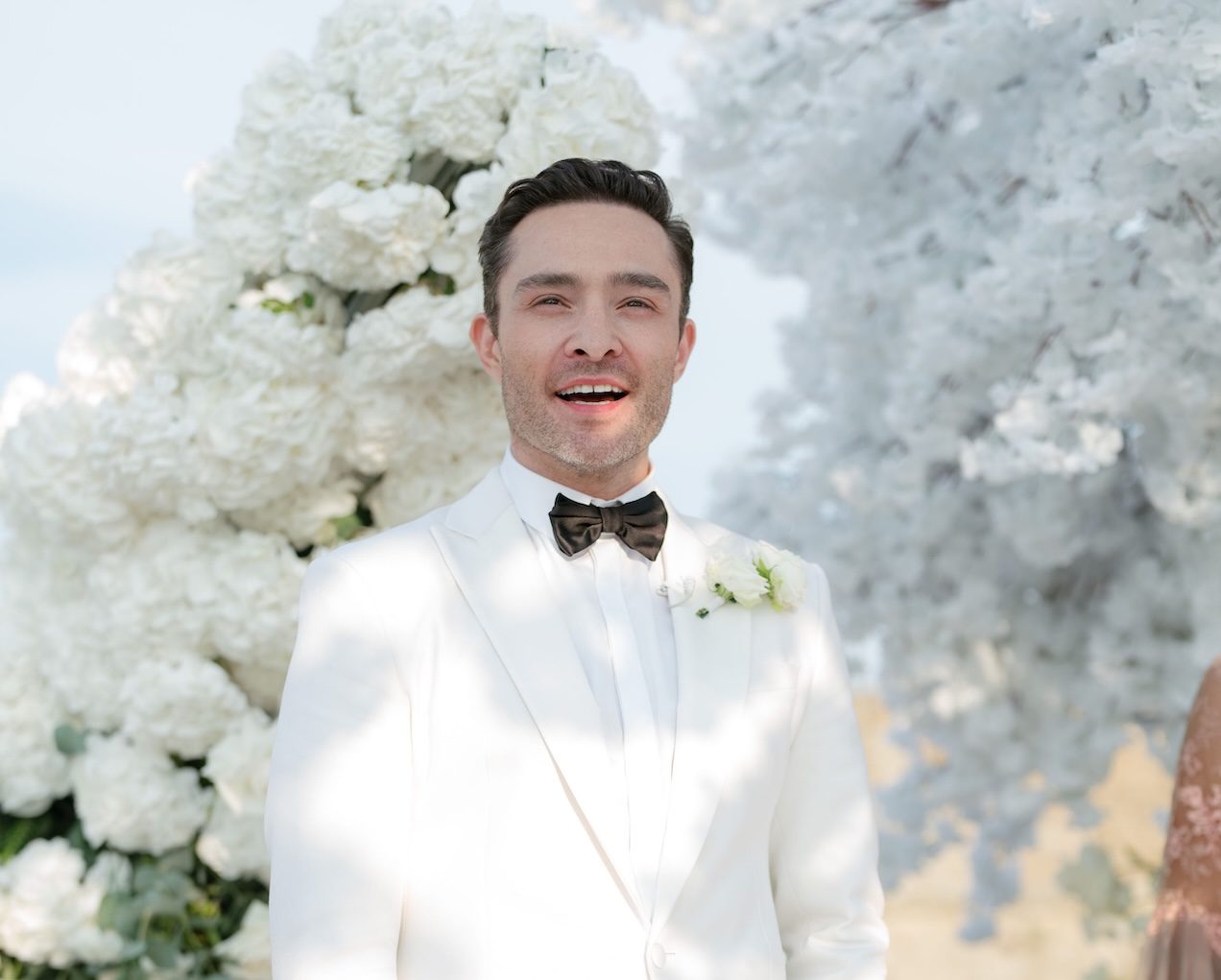 Ed Westwick aspetta Amy Jackson a Castello di Rocca Cilento
